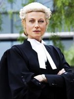 Regarder Janet King en ligne gratuitement.
